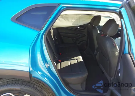 2025 Chevrolet Trax Fwd 2Rs z USA, uszkodzony, nr VIN KL77LJEP5SC069959